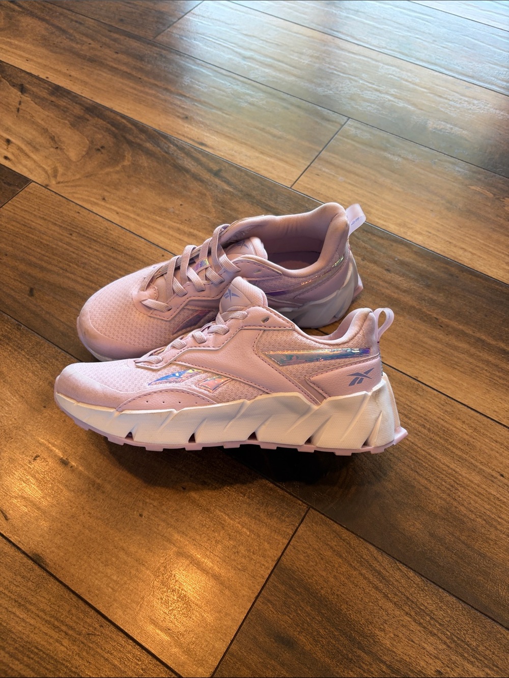 Reebok Kids' Light purple Iridescent Accent Sneakers